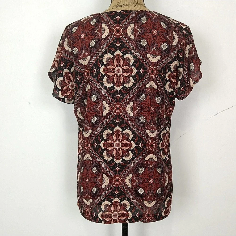Maurices Blouse Women Small Burgundy Medallion Floral Boho Button V-Neck Top